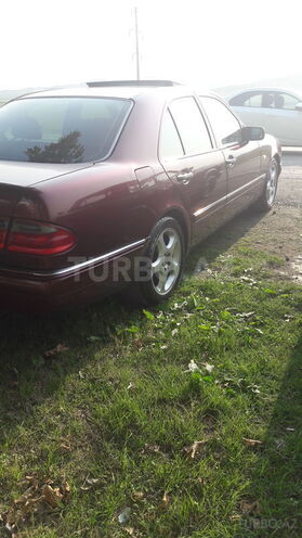 Mercedes E 280 1997, 23,600 km - 2.8 л - Gəncə