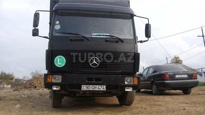 Mercedes Atego 1323 1998, 200,000 km - 0.4 l - Bakı