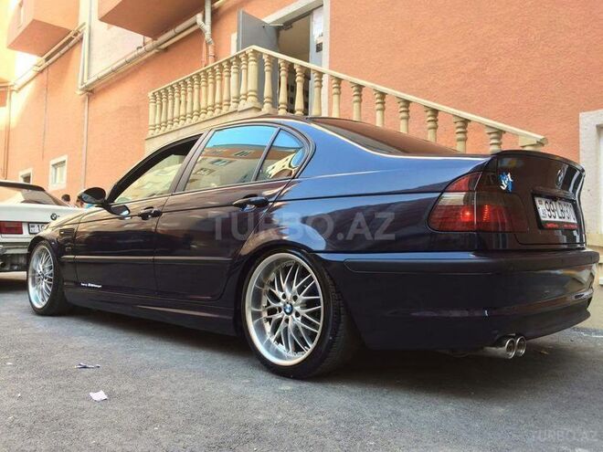 BMW 325 2001, 200,000 km - 2.5 l - Bakı