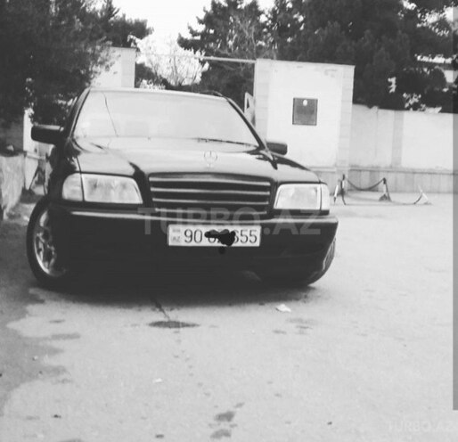 Mercedes C 180 1999, 281,000 km - 2.0 l - Bakı