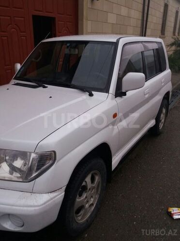 Mitsubishi Pajero io 2000, 199,000 km - 2.0 л - Şəmkir
