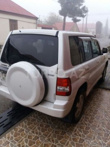 Mitsubishi Pajero io 2000, 199,000 km - 2.0 л - Şəmkir