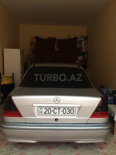 Mercedes C 180 1999, 320,000 km - 1.8 l - Bakı