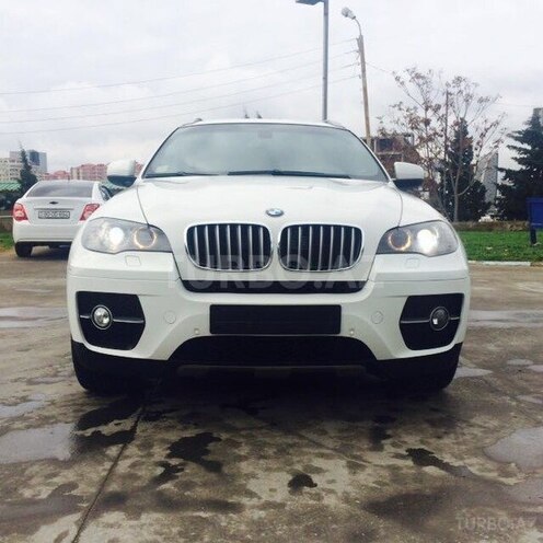 BMW X6 2008, 144,000 km - 4.4 l - Bakı