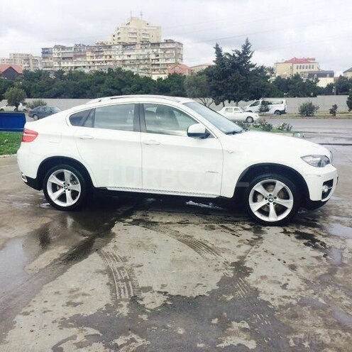 BMW X6 2008, 144,000 km - 4.4 l - Bakı