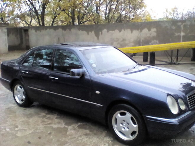 Mercedes E 230 1997, 362,000 km - 0.2 l - Gəncə