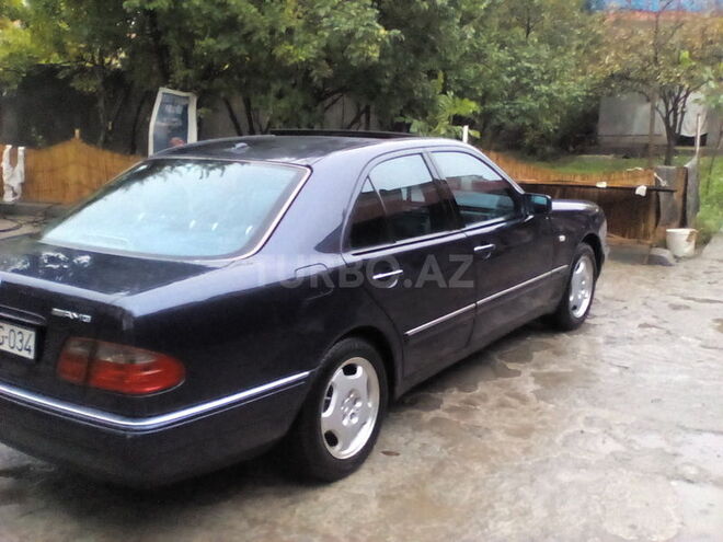 Mercedes E 230 1997, 362,000 km - 0.2 l - Gəncə