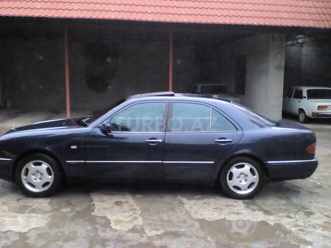 Mercedes E 230 1997, 362,000 km - 0.2 l - Gəncə