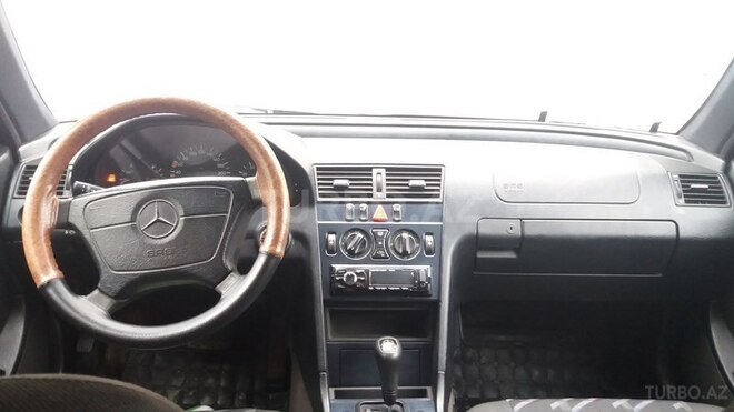 Mercedes C 180 1998, 270,000 km - 0.3 l - Bakı