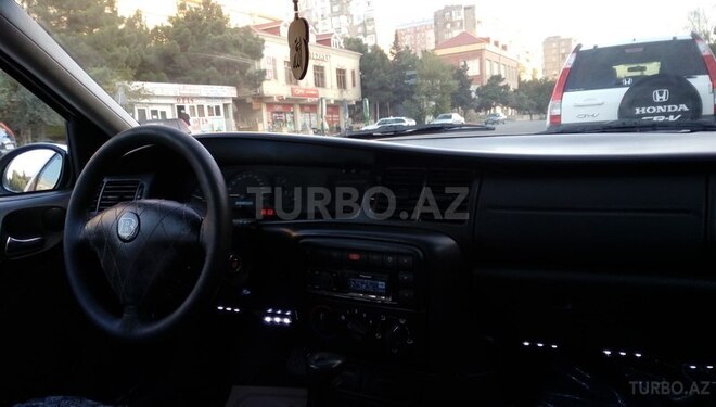 Opel Vectra 1999, 307,000 km - 1.8 l - Bakı