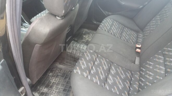 Mercedes C 180 1998, 270,000 km - 0.3 l - Bakı