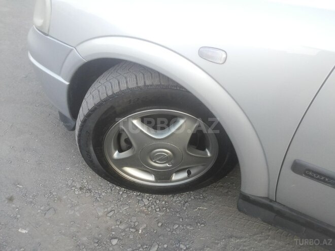 Opel Astra 2000, 350,000 km - 0.2 l - Zaqatala