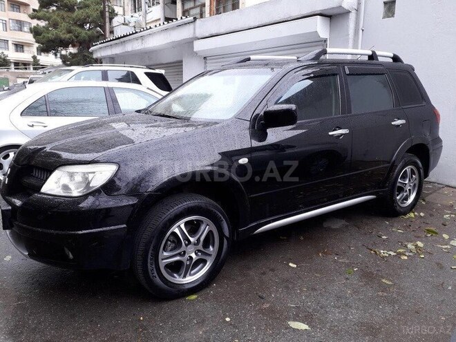 Mitsubishi Outlander 2007, 230,000 km - 2.4 л - Bakı