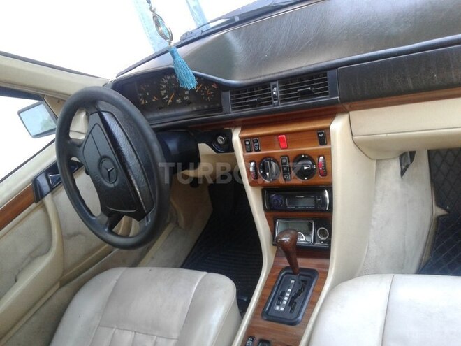 Mercedes E 220 1993, 450 km - 0.2 l - Bakı