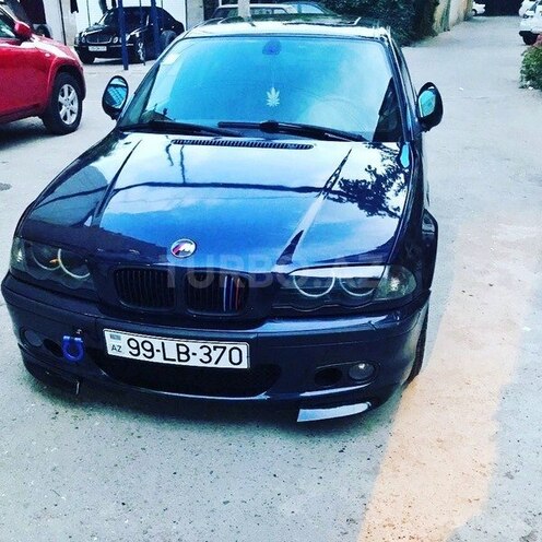 BMW 325 2001, 203,000 km - 2.5 l - Bakı