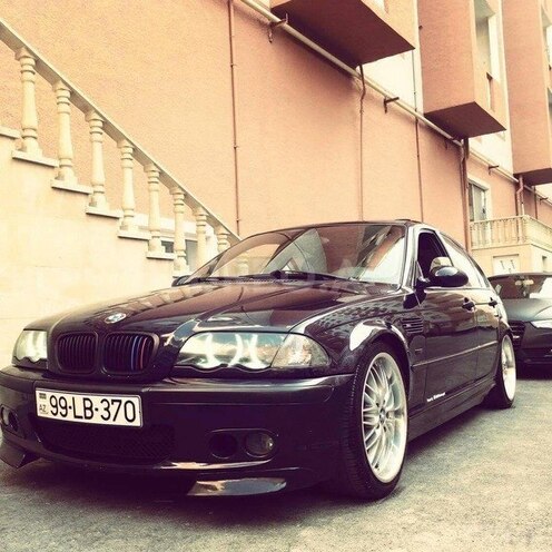 BMW 325 2001, 203,000 km - 2.5 l - Bakı