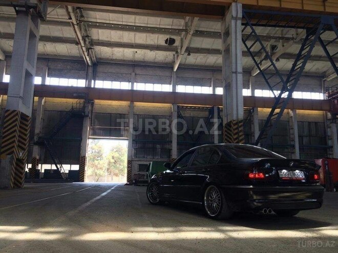 BMW 325 2001, 203,000 km - 2.5 l - Bakı