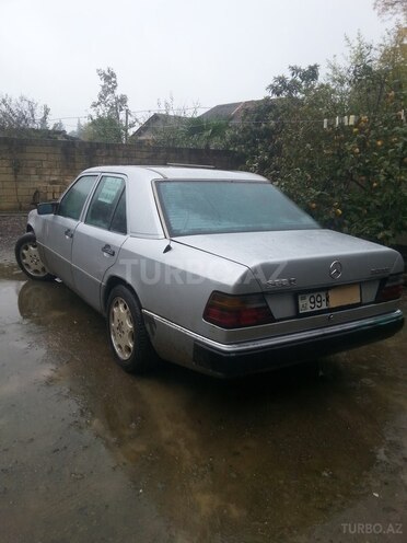 Mercedes E 300 1991, 286,354 km - 0.3 l - Bakı