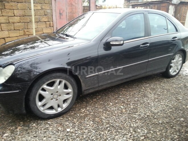 Mercedes C 200 2001, 321,452 km - 2.0 l - Xırdalan