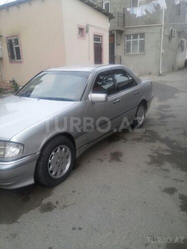 Mercedes C 220 1995, 200,000 km - 2.2 л - Bakı