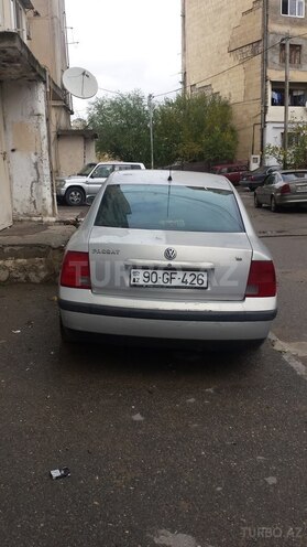 Volkswagen Passat 1998, 300,000 km - 1.8 л - Bakı