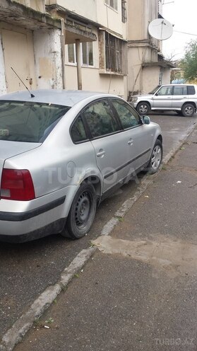 Volkswagen Passat 1998, 300,000 km - 1.8 л - Bakı