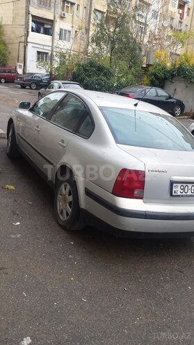 Volkswagen Passat 1998, 300,000 km - 1.8 л - Bakı