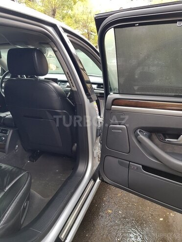 Audi A8 2006, 178,000 km - 3.2 л - Bakı