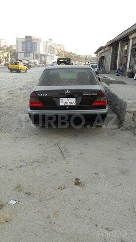 Mercedes C 230 1999, 238,000 km - 2.3 l - Bakı