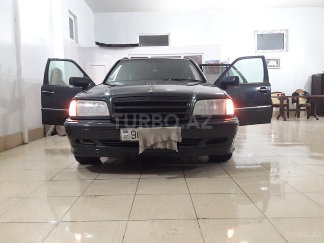 Mercedes C 180 1998, 281,000 km - 2.0 l - Bakı