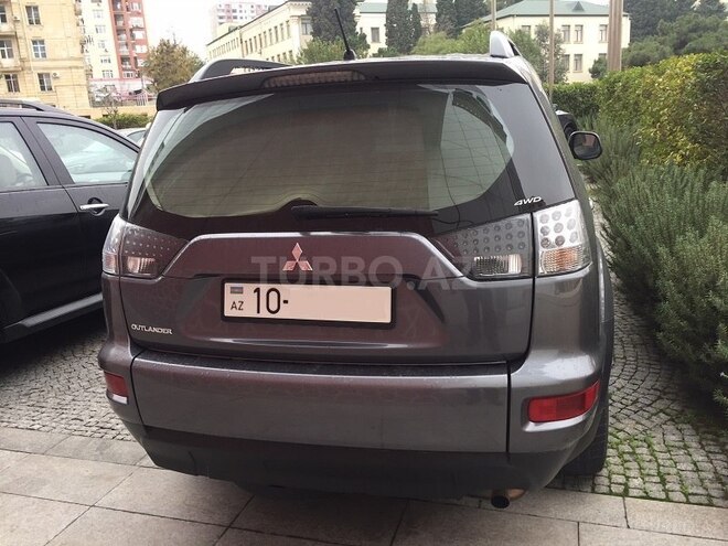 Mitsubishi Outlander 2011, 143,251 km - 2.4 л - Bakı