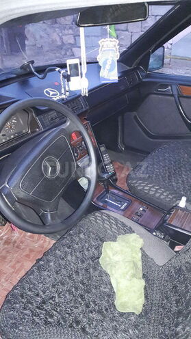 Mercedes E 300 1994, 358,862 km - 3.0 l - Naxçıvan