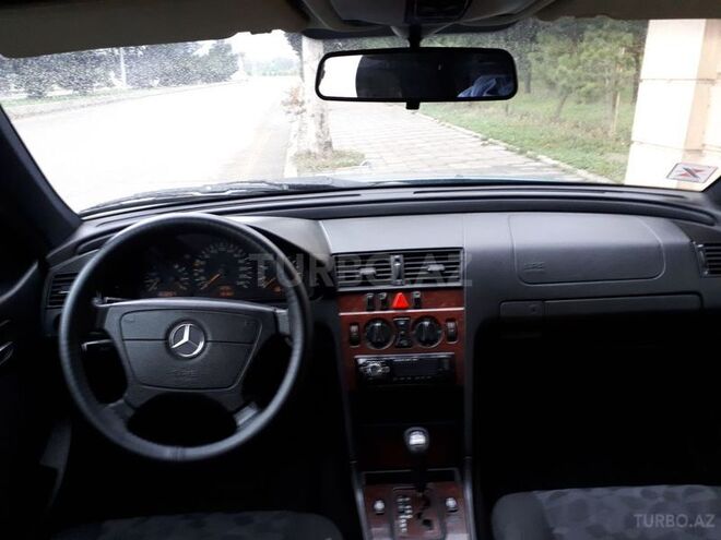 Mercedes C 200 1999, 180,365 km - 2.0 l - Gəncə