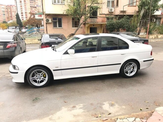 BMW 525 2002, 134,000 km - 2.5 l - Bakı