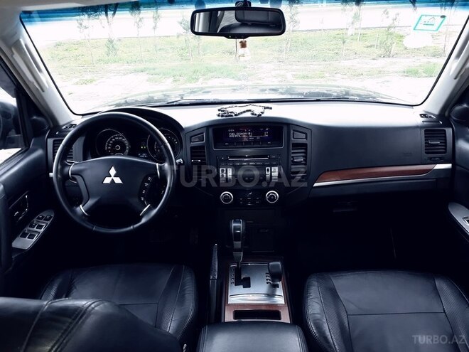 Mitsubishi Pajero 2008, 128,560 km - 3.0 l - Sumqayıt