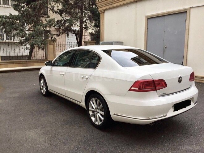 Volkswagen Passat 2012, 98,000 km - 2.0 л - Bakı