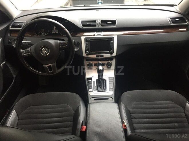 Volkswagen Passat 2012, 98,000 km - 2.0 л - Bakı