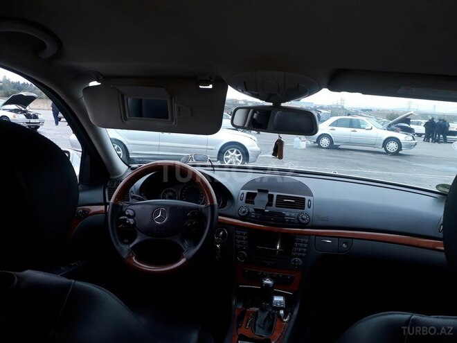 Mercedes E 220 2006, 430,000 km - 2.2 l - Bakı