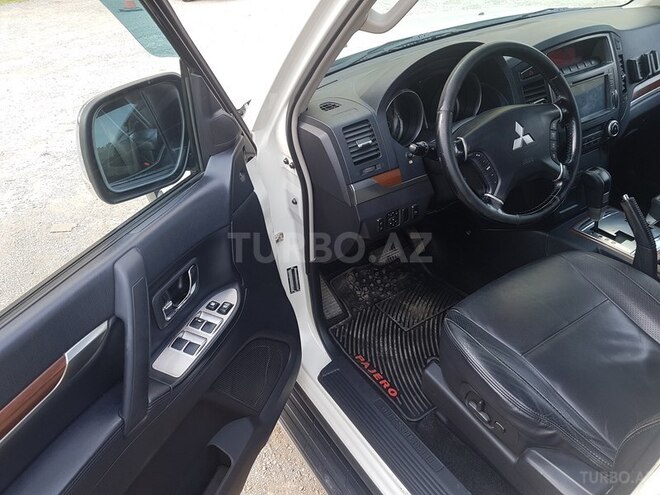 Mitsubishi Pajero 2008, 120,000 km - 0.3 л - Bakı