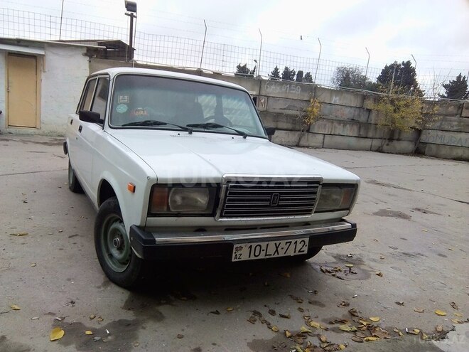 LADA (VAZ) 2107 2003, 229,000 km - 1.6 л - Bakı