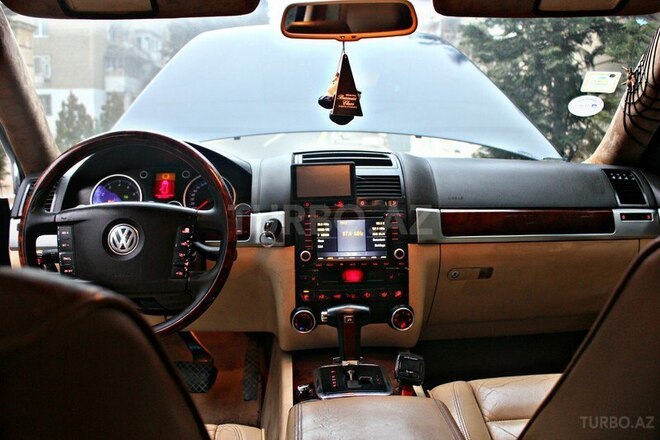 Volkswagen Touareg 2004, 162,000 km - 3.2 l - Bakı