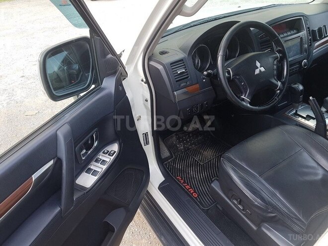 Mitsubishi Pajero 2008, 120,000 km - 0.3 l - Bakı