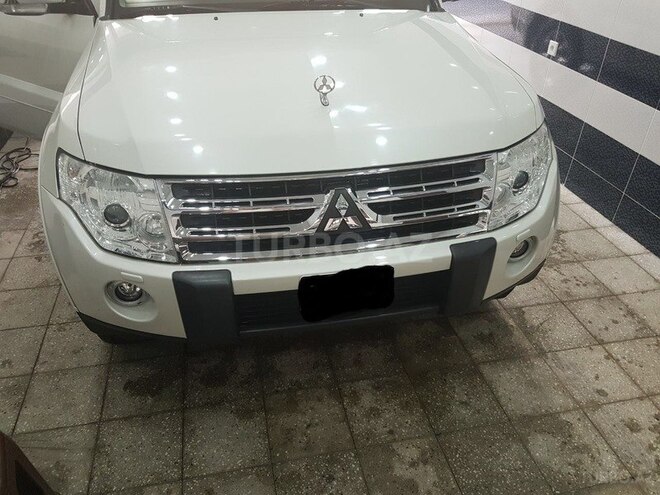 Mitsubishi Pajero 2008, 120,000 km - 0.3 l - Bakı