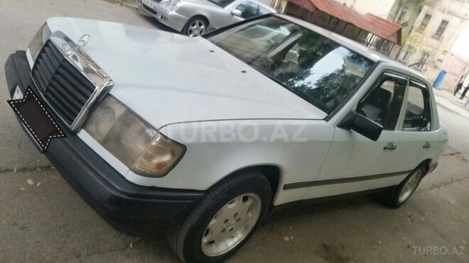 Mercedes E 200 1987, 350,000 km - 2.0 l - Bakı