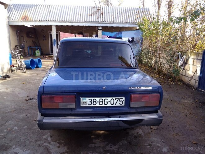 LADA (VAZ) 2107 2006, 90,000 km - 1.6 l - Qusar