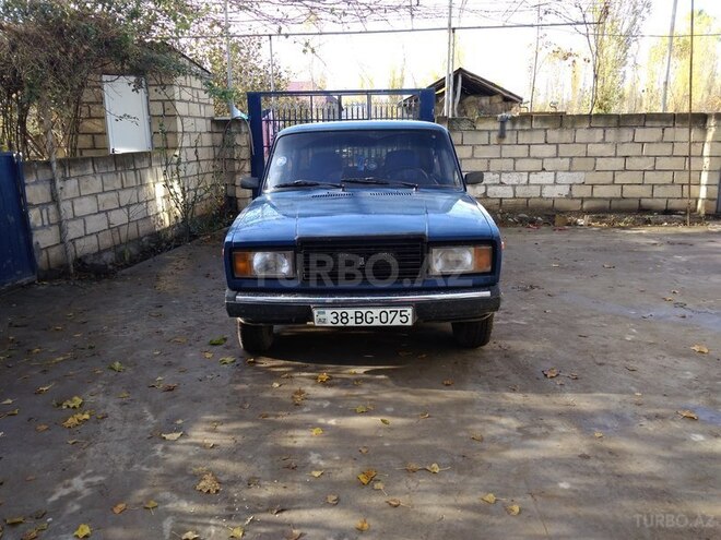 LADA (VAZ) 2107 2006, 90,000 km - 1.6 l - Qusar