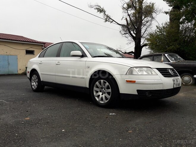 Volkswagen Passat 2003, 157,000 km - 1.8 l - Qəbələ