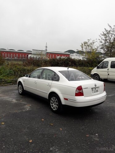 Volkswagen Passat 2003, 157,000 km - 1.8 l - Qəbələ