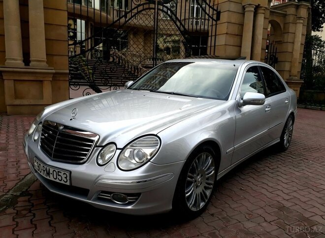 Mercedes E 350 2007, 176,089 km - 3.5 l - Bakı