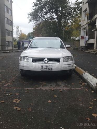 Volkswagen Passat 2003, 157,000 km - 1.8 l - Qəbələ